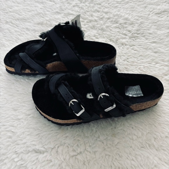 Birkenstock Miyari Shearling Black Leather Sandals size 37 W6 M4 - Picture 7 of 15
